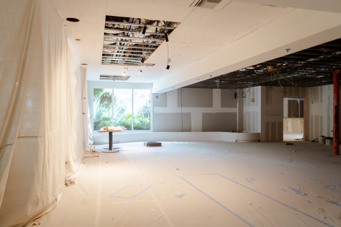 Licensed general contractor completing a Miami commercial project